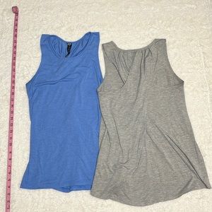 One blue and one gray. RBX size small